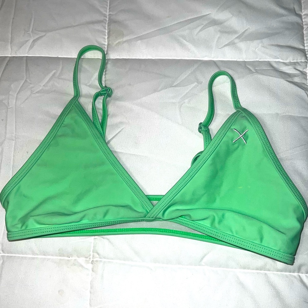 Boutine La green fitted bikini top